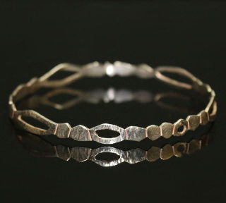 jewel: bracelet2