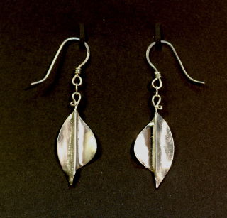 jewel: earrings2