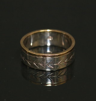 jewel: ring14